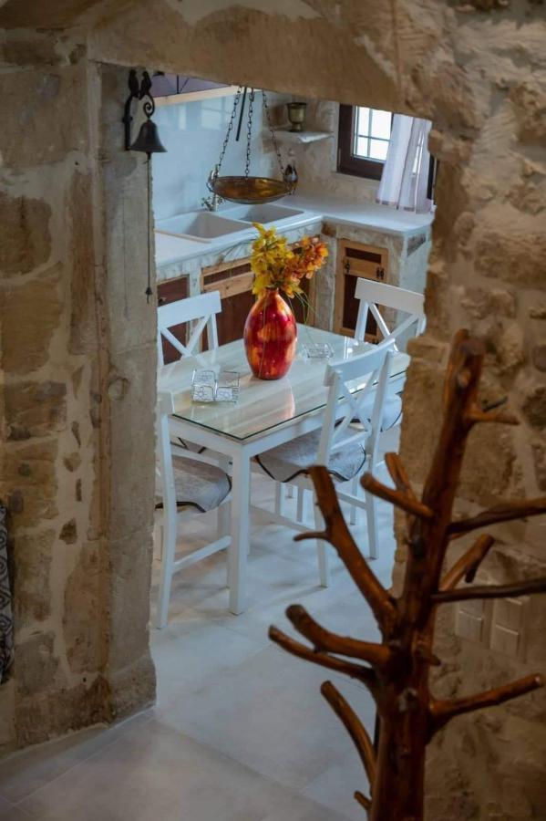 Vila Dioni Stone House Petrokefalo Exteriér fotografie